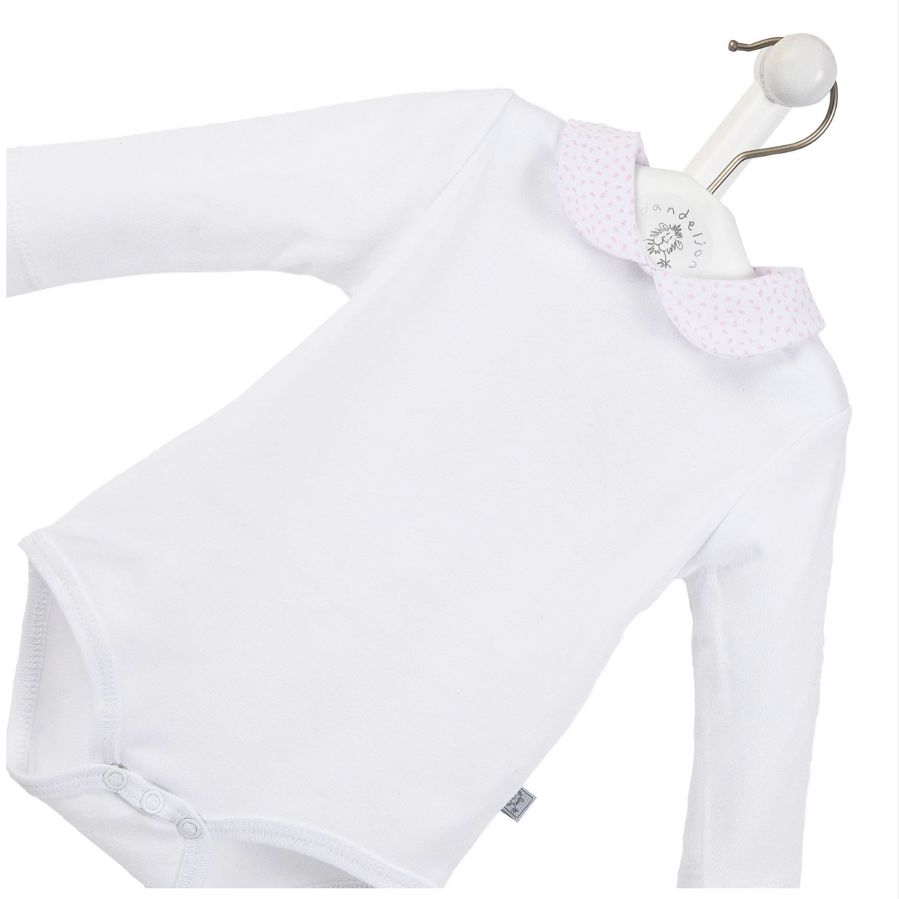 White baby outfit with long sleeves. BABY COTTON BODY VEST - PINK FLECK COLLAR | DANDELION