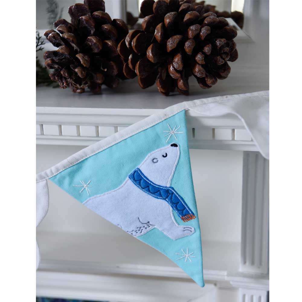 POLAR BEAR & PENGUIN WITH POM POMS BUNTING
