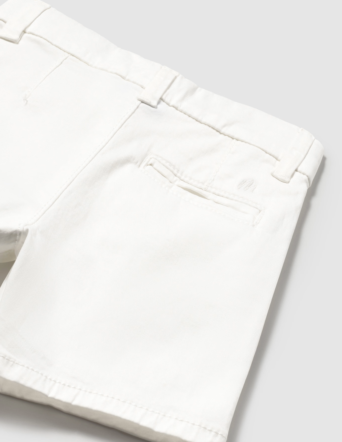 BABY BASIC WHITE CHINO SHORTS