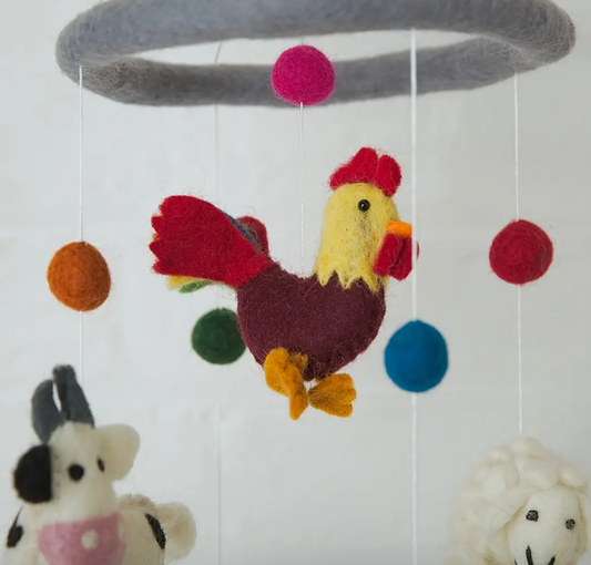 FARMYARD ANIMALS MOBILE