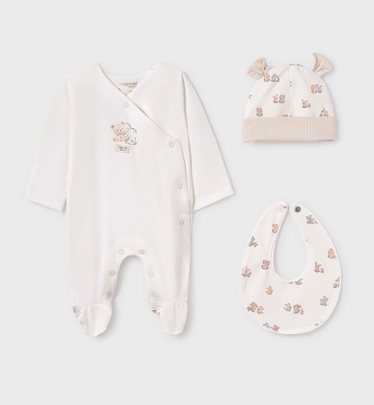 Baby clothing set with onesie, bib, and hat. BABY 3 PIECE NEUTRAL UNISEX GIFT SET - SLEEPSUIT, HAT & BIB | MAYORAL