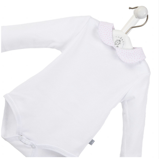White baby outfit with long sleeves. BABY COTTON BODY VEST - PINK FLECK COLLAR | DANDELION