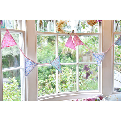 PASTEL DITSY FLORAL BUNTING