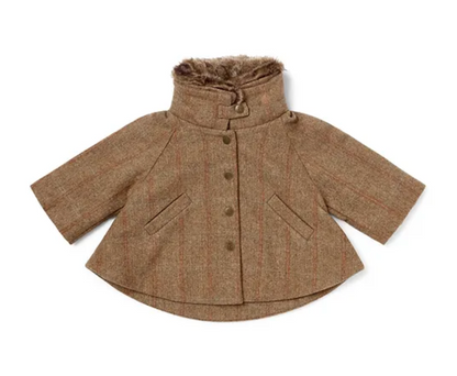 Front flat-lay — full cape silhouette, poppers, pockets, faux fur collar