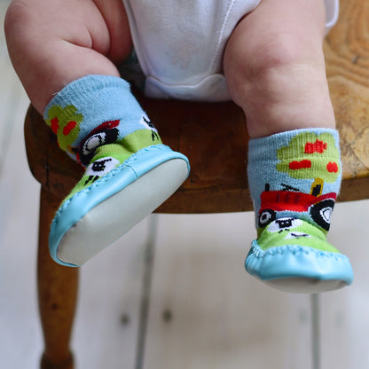 TRACTOR MOCCASIN SLIPPER SOCKS - 4 SIZES