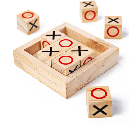 Wooden blocks with X and O symbols in a box. MINI WOODEN NOUGHTS & CROSSES - TRAVEL SIZE | BIGJIGS