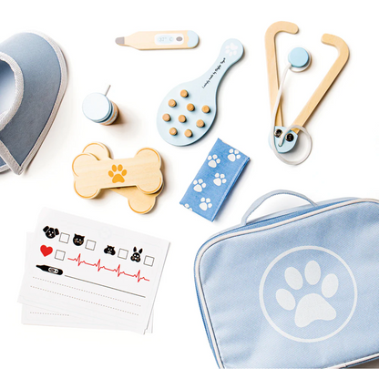 ROLE-PLAY WOODEN VETERINARY SET | BIGJIGS