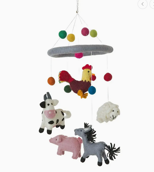 FARMYARD ANIMALS MOBILE