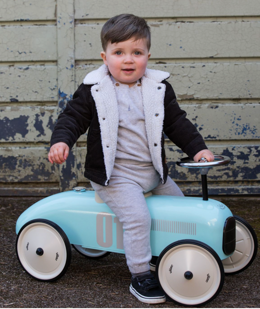 VILAC CLASSIC CAR - BABY BLUE