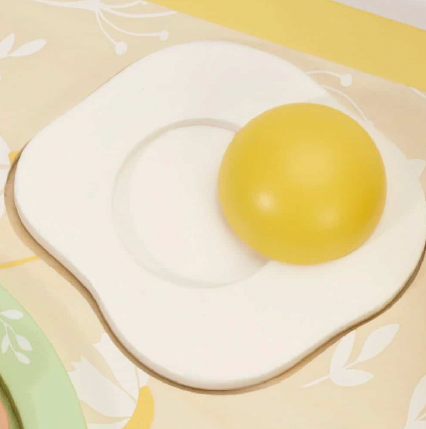 CLASSIC WORLD BREAKFAST TRAY