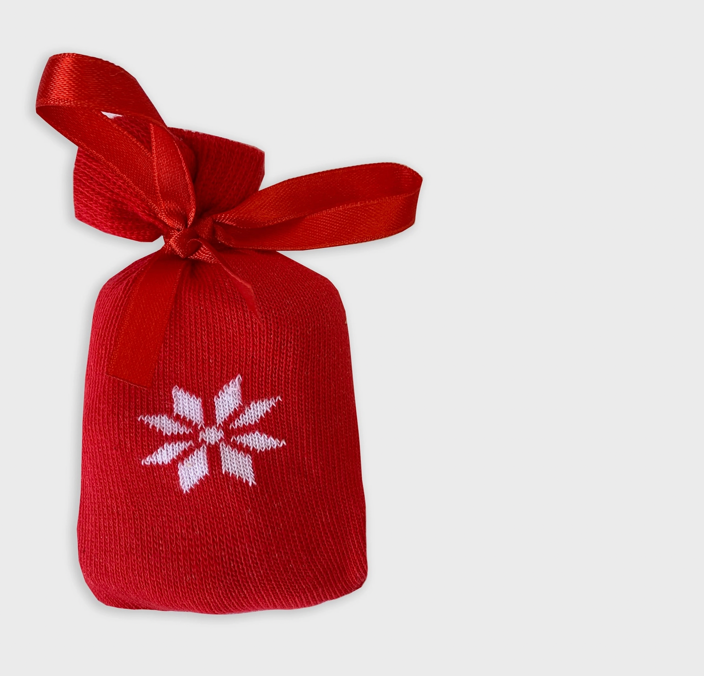 SNOWFLAKE NON-SLIP STAY-ON SOCKS IN A FUN BAG