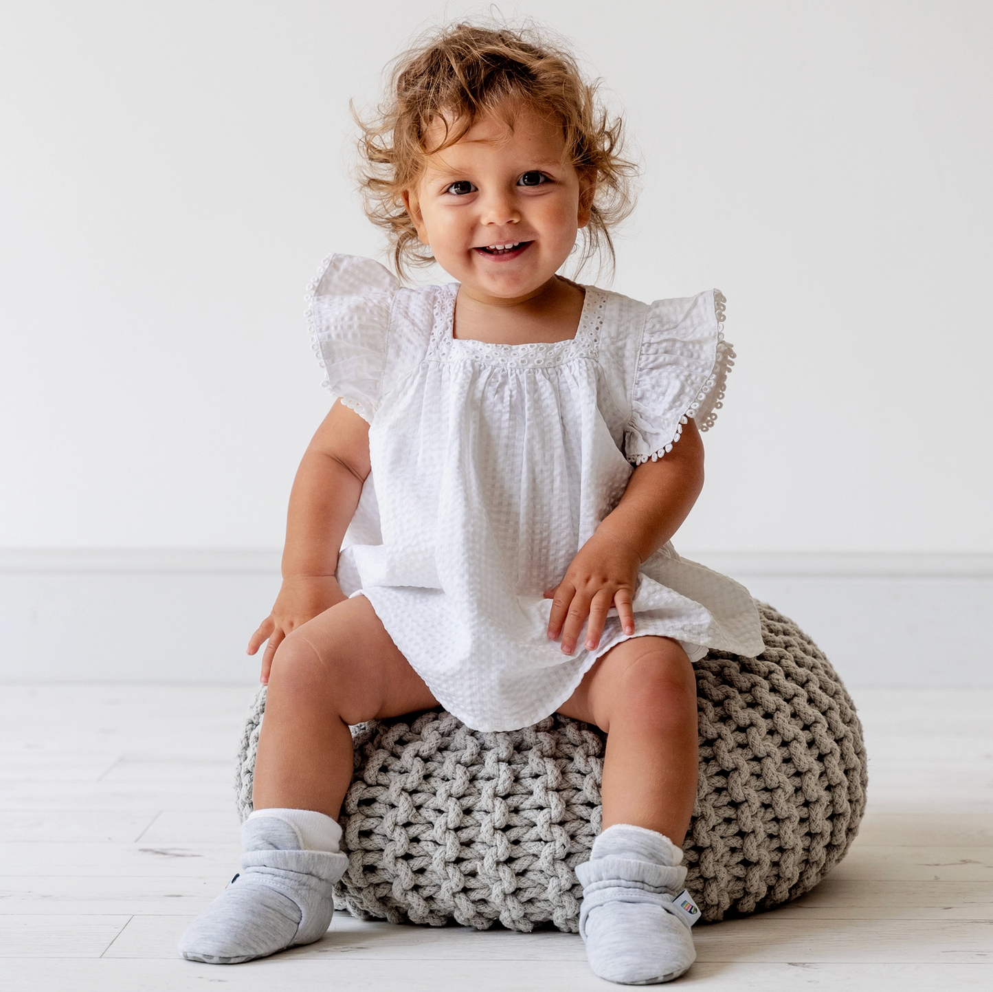 STAY-ON, NON-SLIP BOOTIE - GREY