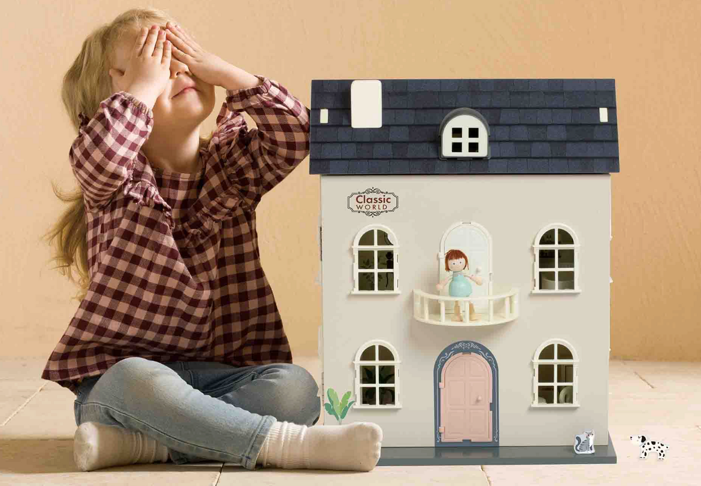 CLASSIC WORLD VINTAGE DOLLS HOUSE