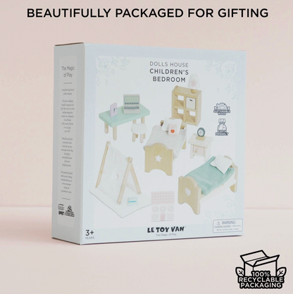 Le Toy Van children's bedroom dolls house furniture set — product gift box packaging labelled "Dolls House Children's Bedroom" with sustainable wood and earth friendly badges, age 3+, 100% recyclable packaging