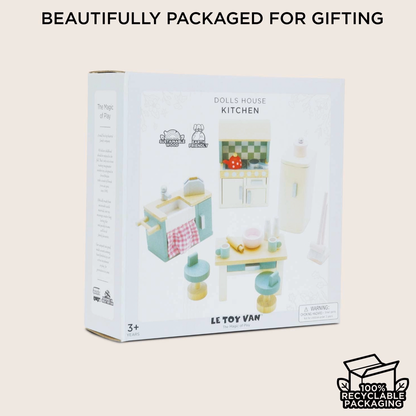 Le Toy Van kitchen dolls house furniture set — gift box packaging labelled "Dolls House Kitchen" with sustainable wood and earth friendly badges, age 3+, 100% recyclable packaging; "Beautifully Packaged for Gifting" heading