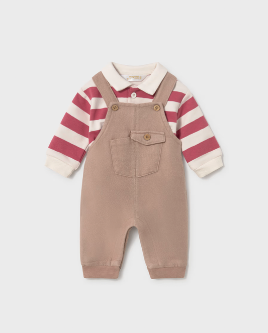 Grey background front view — full set; Mayoral label visible at collar