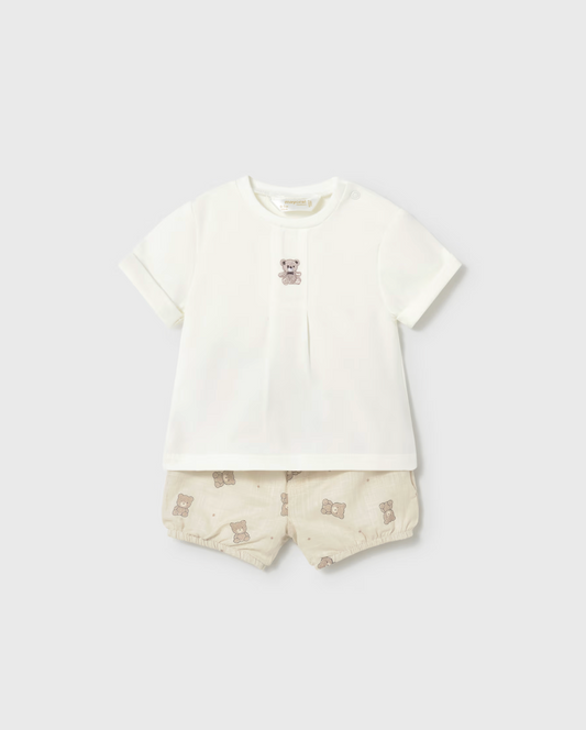 Children's outfit with white shirt and patterned shorts. UNISEX NEUTRAL BABY SHORTS & T-SHIRT SET | MAYORAL