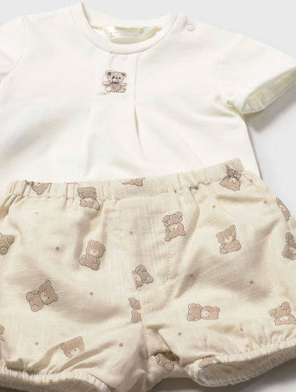 Baby outfit with white top and beige shorts featuring teddy bear patterns . UNISEX NEUTRAL BABY SHORTS & T-SHIRT SET | MAYORAL