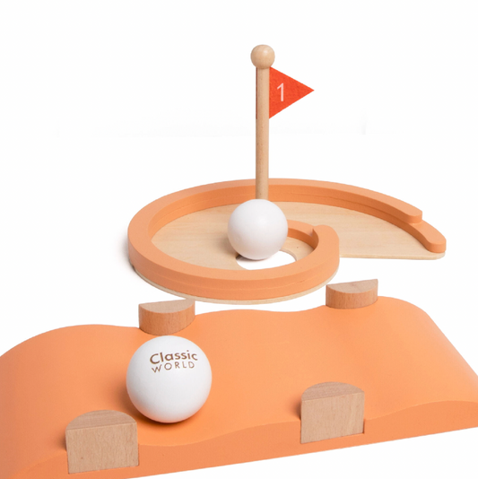 Wooden golf set with balls and flag. WOODEN GOLF SET | CLASSIC WORLD