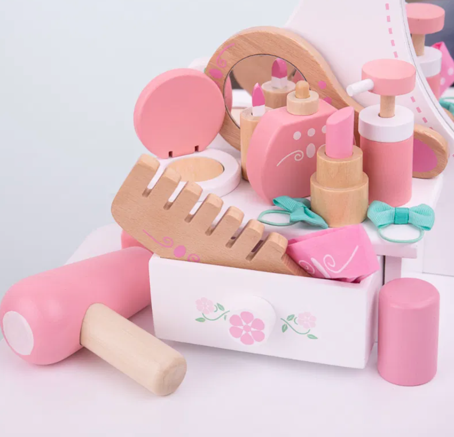 Children's toy makeup set with pink and wooden elements on a light background WOODEN PLAY VANITY KIT | BIGJIGS
